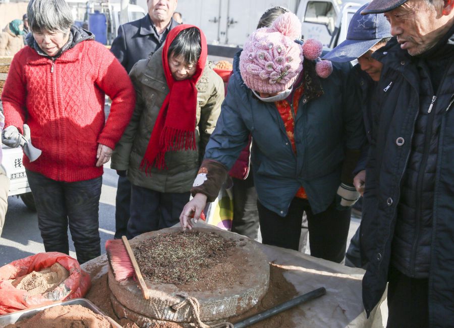 小生意哪里有卖（大哥在农村集市做生意日入四五百百）